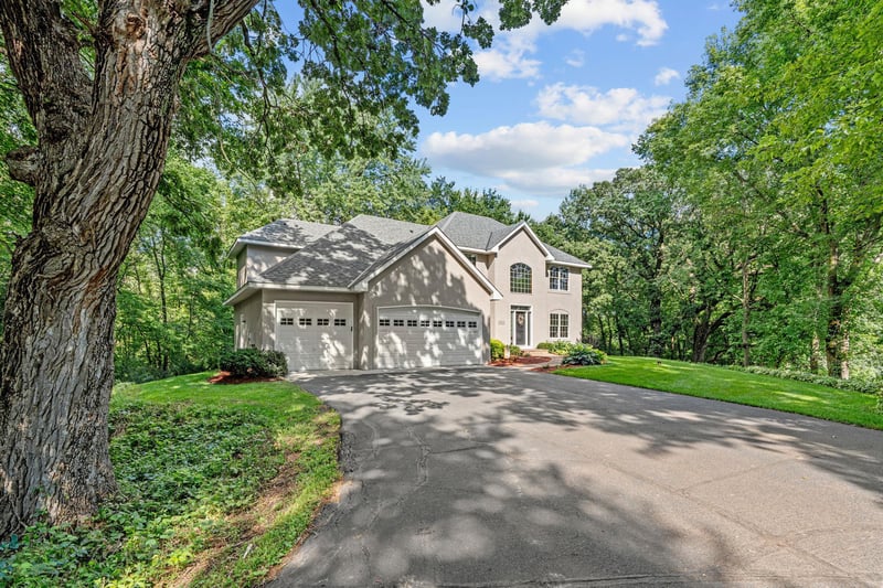 10864 Alameda Ave, Inver Grove Heights, MN 55077