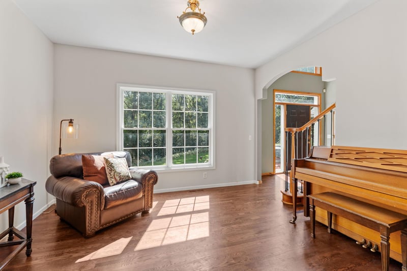 10864 Alameda Ave, Inver Grove Heights, MN 55077
