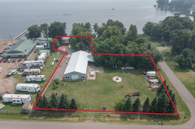 46474 Bay Ave, Isle, MN 56342