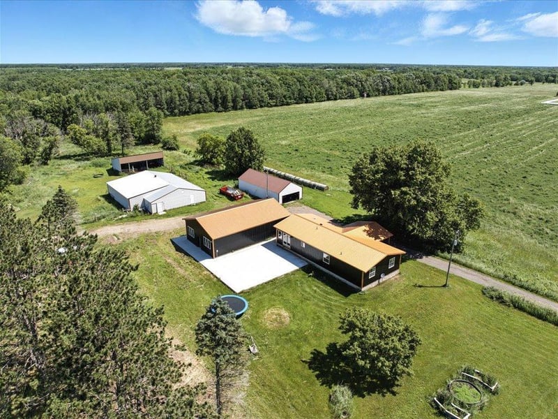33498 175th St NE, Foley, MN 56329