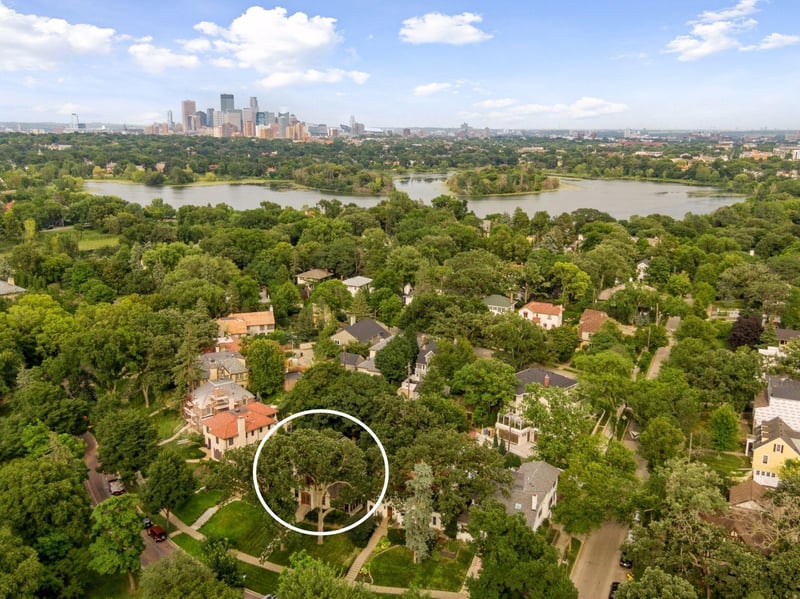 2777 Dean Pw, Minneapolis, MN 55416