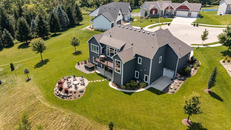 3247 Scanlan Ln NE, Rochester, MN 55906