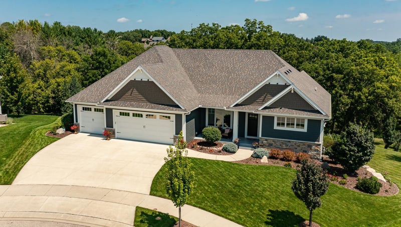 3247 Scanlan Ln NE, Rochester, MN 55906