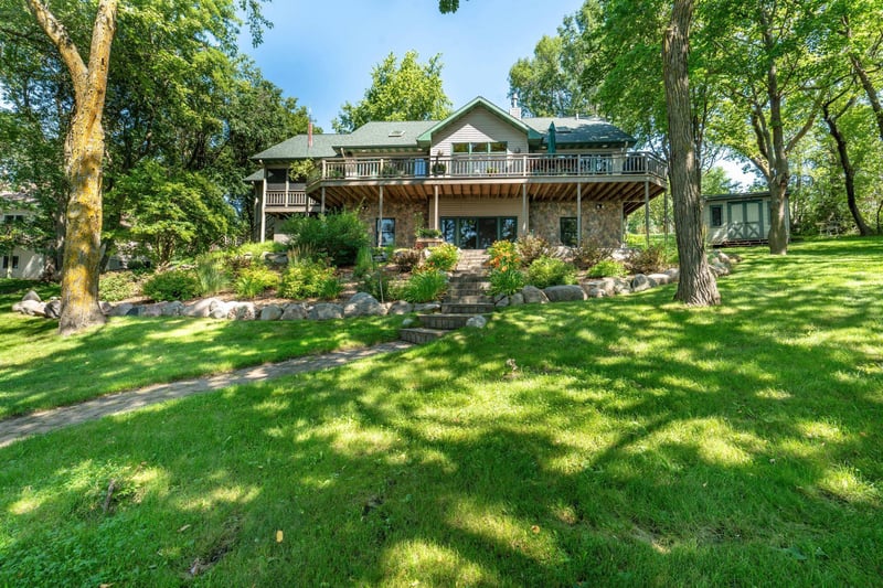 38174 Antler Ln, Battle Lake, MN 56515