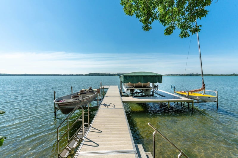 38174 Antler Ln, Battle Lake, MN 56515