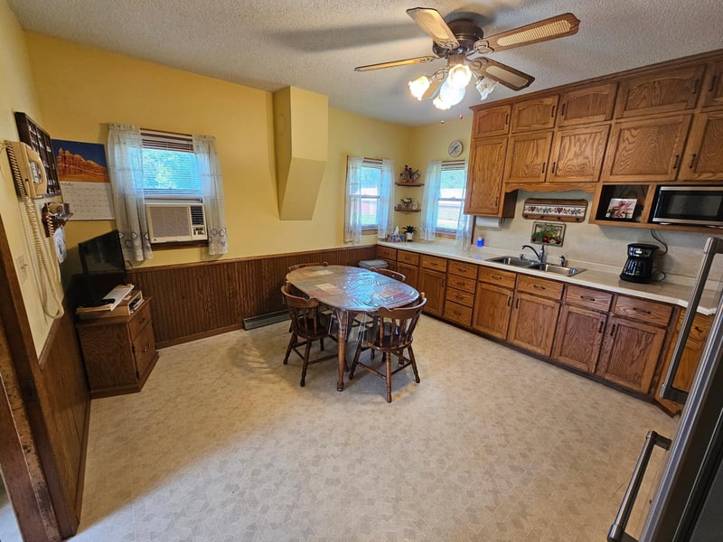 22863 670th Ave, Dexter, MN 55926