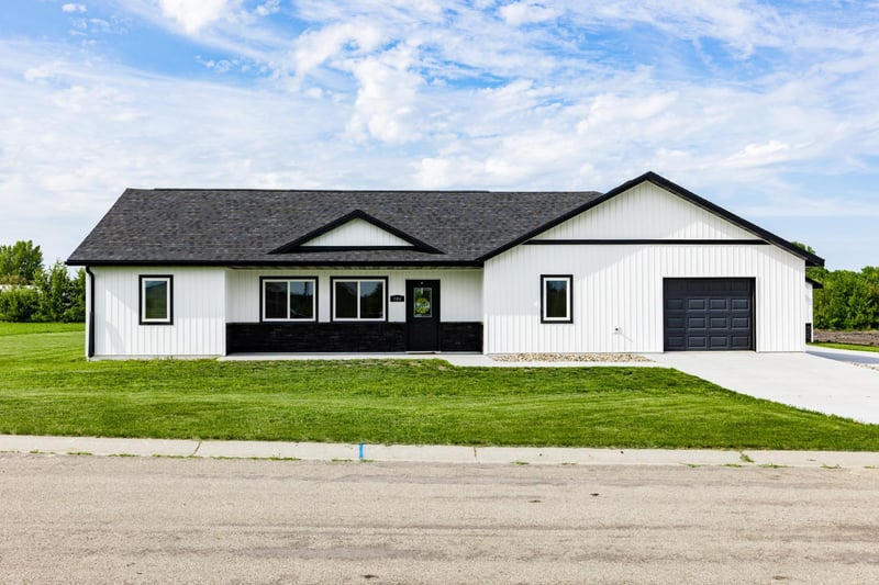 106 Pheasant St, Audubon, MN 56511