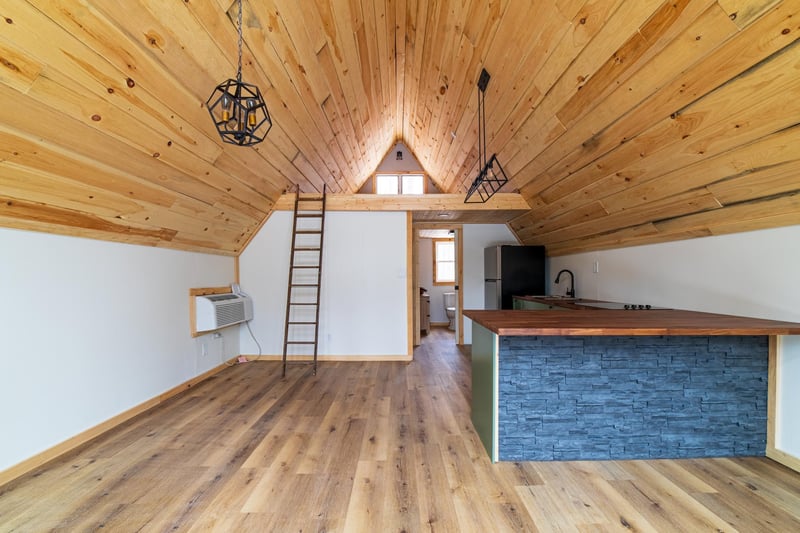 61128 Fleming Loop S, Askov, MN 55704