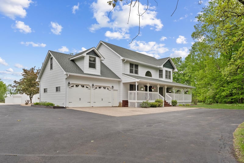 53057 Fairfield Ave, Rush City, MN 55069