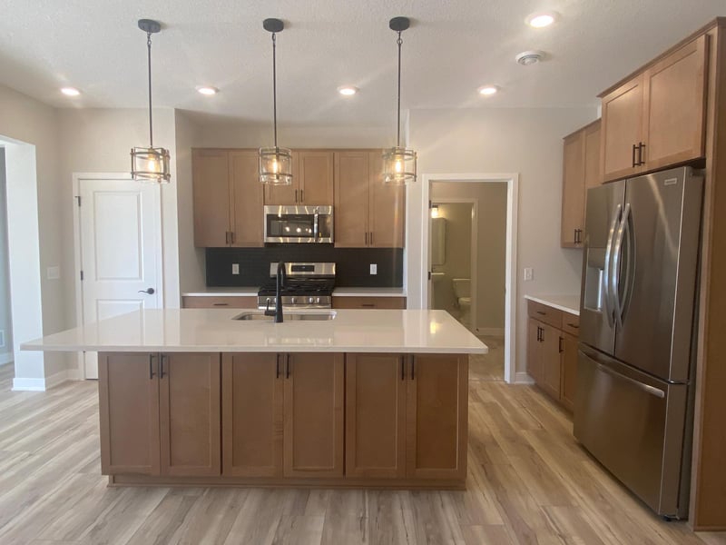 13751 Hollybrook Cir, Apple Valley, MN 55124