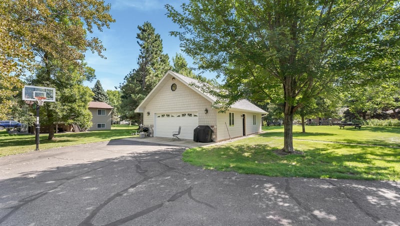 2502 Ranchwood Cir SE, Alexandria, MN 56308