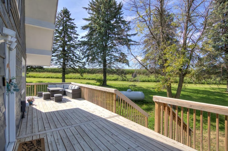 W1086 610th Ave, Elmwood, WI 54740