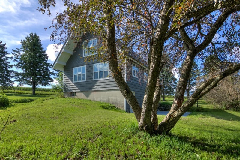 W1086 610th Ave, Elmwood, WI 54740