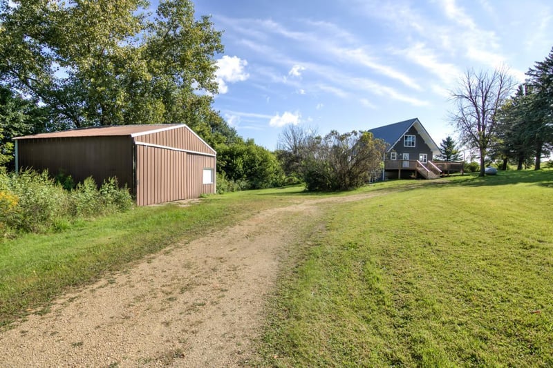 W1086 610th Ave, Elmwood, WI 54740