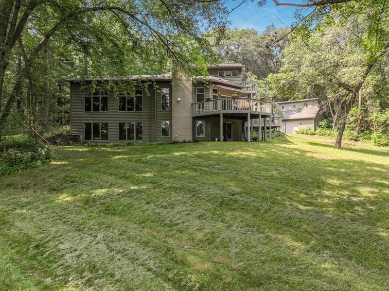 5163 Shellamie Dr, Eau Claire, WI 54701