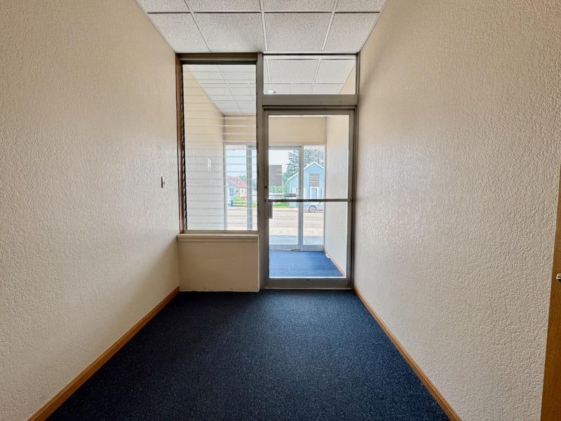 115 State St, Evansville, MN 56326