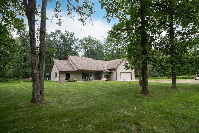 20494 Blue Lake Rd, Emily, MN 56447