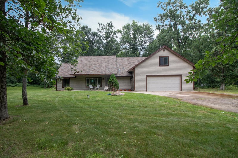 20494 Blue Lake Rd, Emily, MN 56447