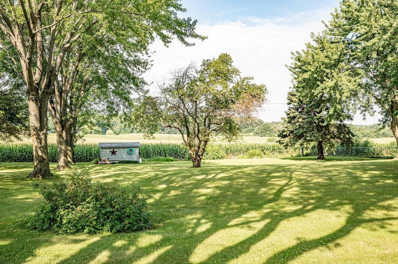 000 Debra St, Ellsworth, WI 54011