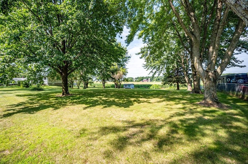000 Debra St, Ellsworth, WI 54011