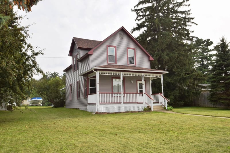 117 Main St W, Milltown, WI 54858