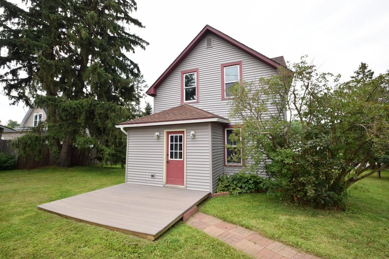 117 Main St W, Milltown, WI 54858