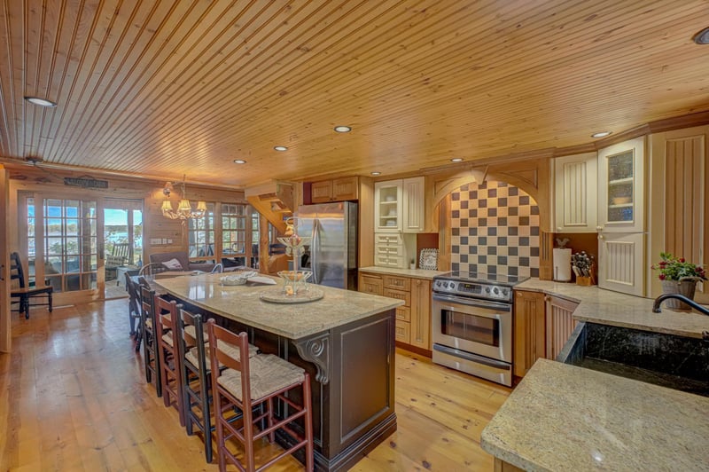 23756 Floyd Parker Dr, Siren, WI 54872
