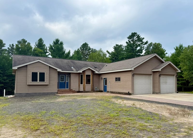 7613 Peel Rd, Britt, MN 55710