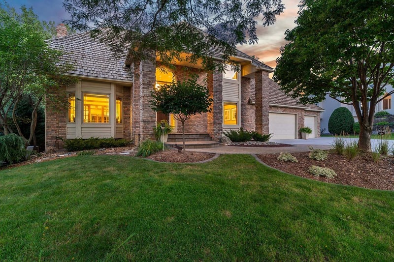 3600 Wedgewood Ln N, Plymouth, MN 55441