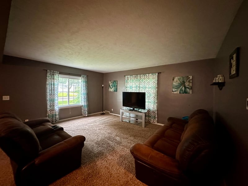 517 NE Park St, Luverne, MN 56156