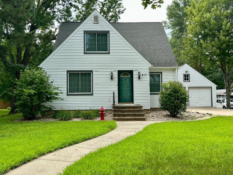 517 NE Park St, Luverne, MN 56156