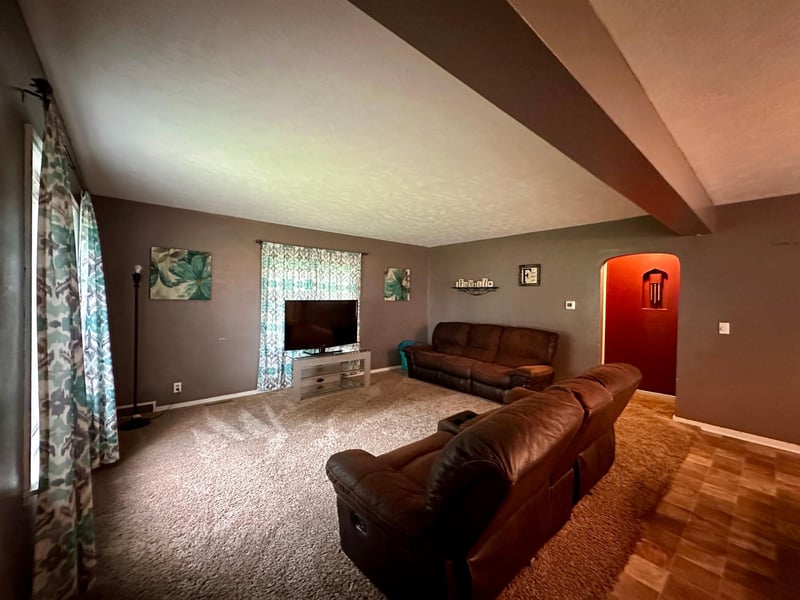 517 NE Park St, Luverne, MN 56156