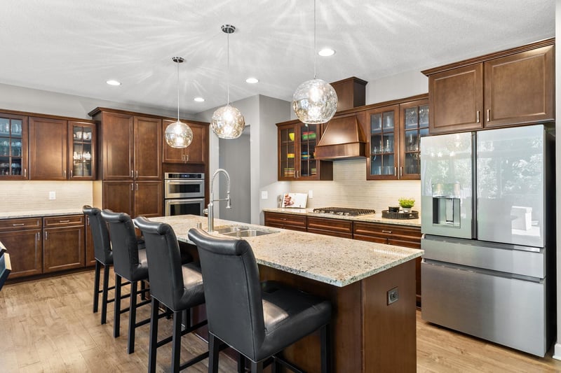 4947 Grandview Ave, Minnetrista, MN 55364