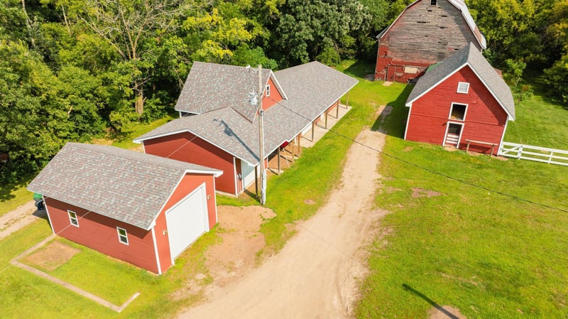 9484 Sunrise Rd, Harris, MN 55032