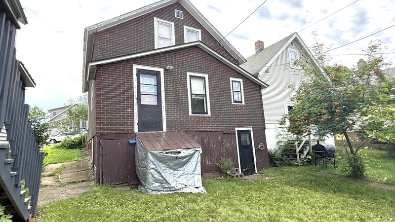 123 W Chapman St, Ely, MN 55731