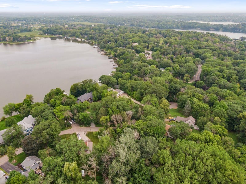 000 Park Dr, Orono, MN 55364