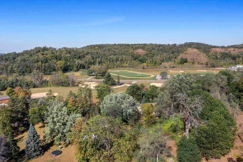2345 S Oak Dr, Red Wing, MN 55066