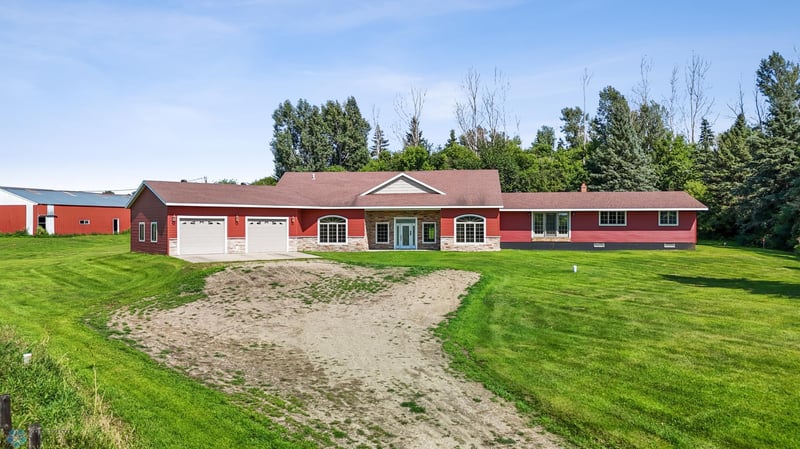 3316 290th St N, Hawley, MN 56549
