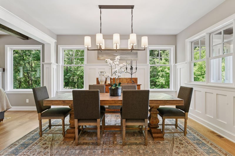 5718 Eden Prairie Rd, Minnetonka, MN 55345