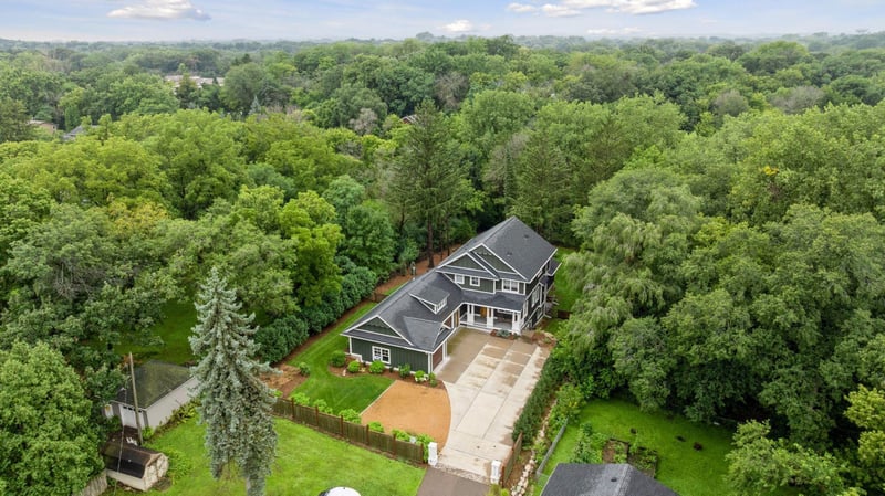 5718 Eden Prairie Rd, Minnetonka, MN 55345