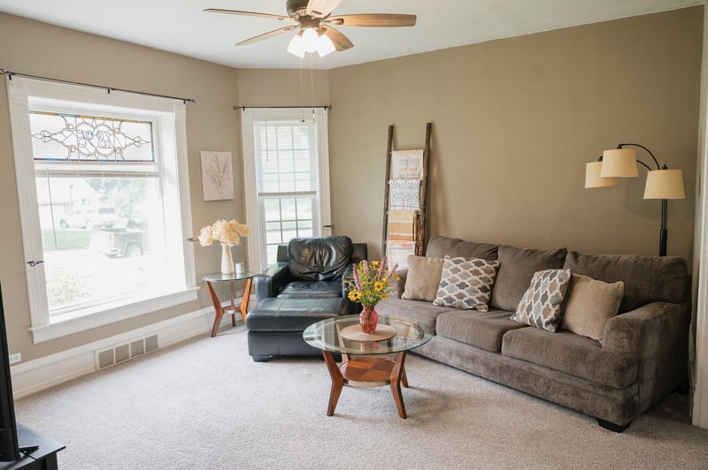 316 W 5th St, Blue Earth, MN 56013