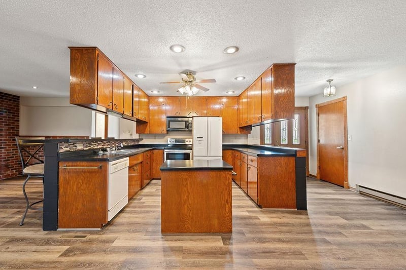 8462 355th Ave, Pierz, MN 56364