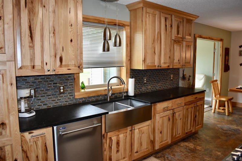 1610 Plum St, Grasston, MN 55030