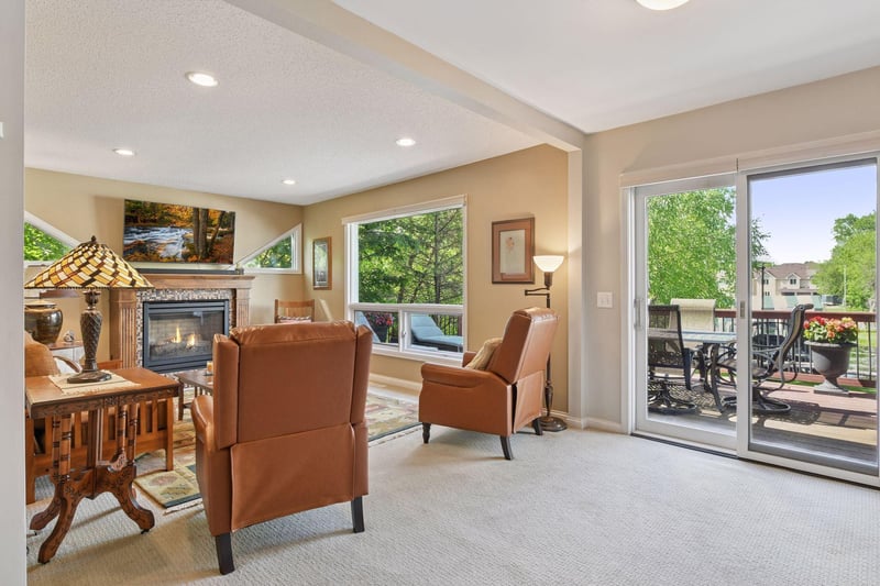 3806 Sunset Dr, Spring Park, MN 55384