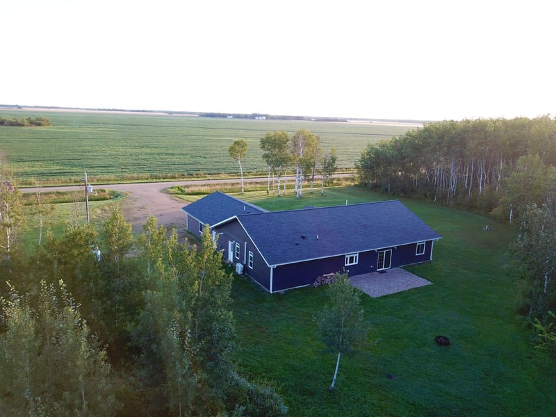 31526 270th St, Badger, MN 56714