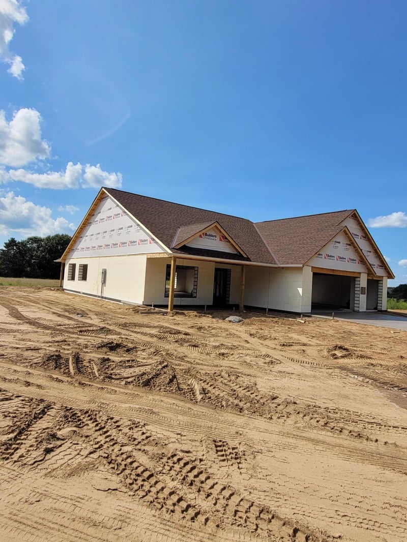 19310 University Ave NW, Oak Grove, MN 55011