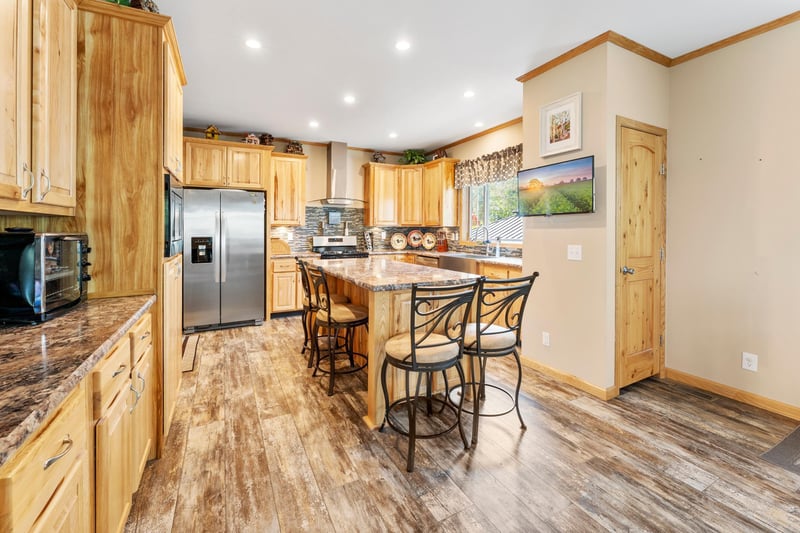 16934 Linden Ave, Grasston, MN 55030