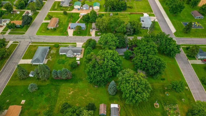 231 3rd Ave SW, Winnebago, MN 56098