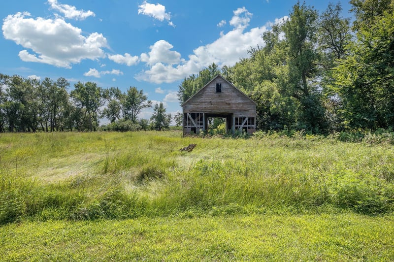 1742 50th Ave, Lake Wilson, MN 56151