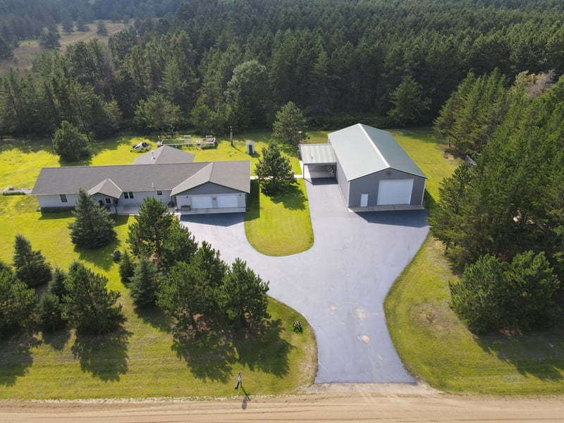 37237 Pine Cone Dr, Menahga, MN 56464